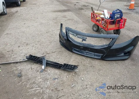 2010 Honda Accord 2.4 Lx-S z USA, uszkodzony, nr VIN 1HGCS1B34AA016302